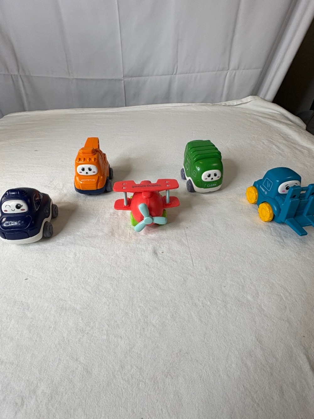 Lot of 5 Mini Pull Back Vehicles Police Car, Airplane, Forklift,Tow Toddler Toys